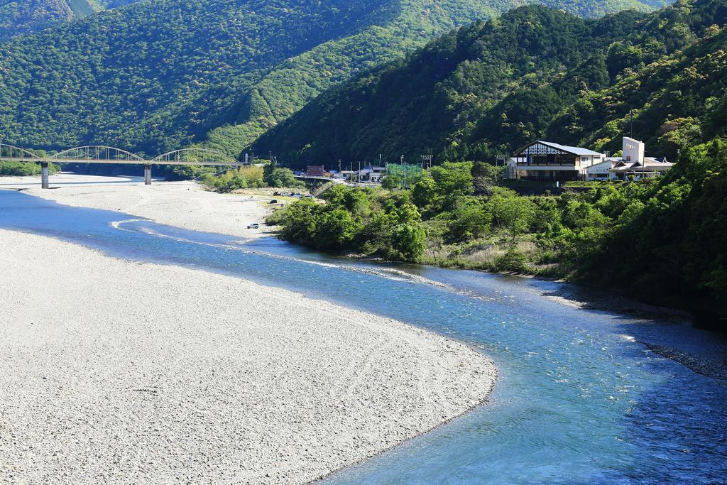 Iruka Onsen Hotel Seiryuusou Kumano Kültér fotó